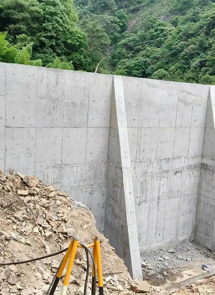 运城平陆县重力式挡土墙